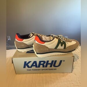 Mestari by Karhu men’s unisex sneakers NIB new